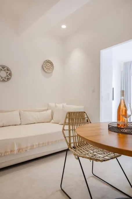 Luxury Apartment Center Of Mykonos Town - Sleeps 3 0*,